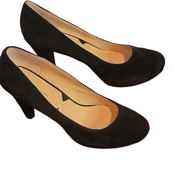 Adrienne Vittadini Black Suede Platform Pumps Size 10M - Picture 1 of 10